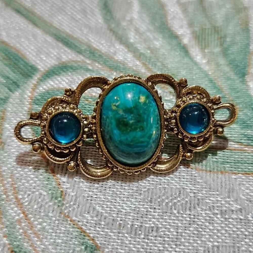 vintage cottagecore whimsigoth gold tone blue green brooch